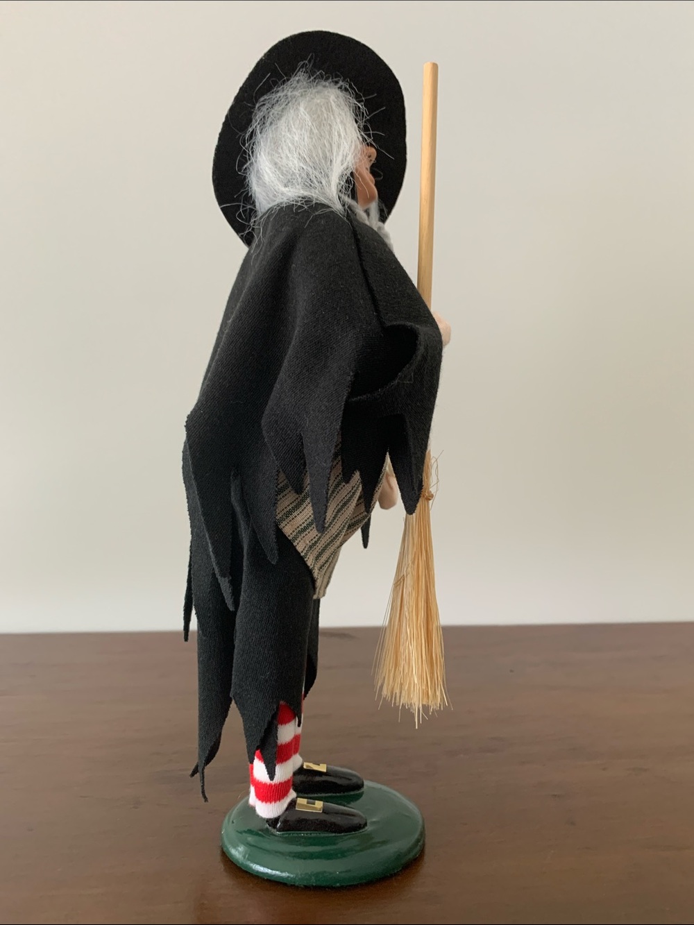 Salem Witch with Broom - Picture 6 of 12